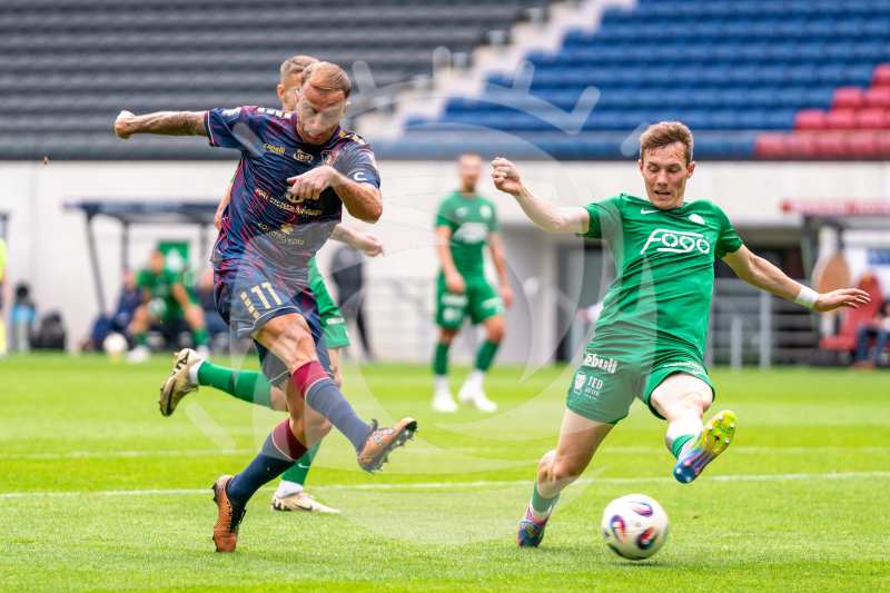 Piłka Nożna: Sparing. Pogon Szczecin - Warta Poznan. - Agencja Fotograficzna